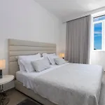 Banje Beach Oasis Apartment